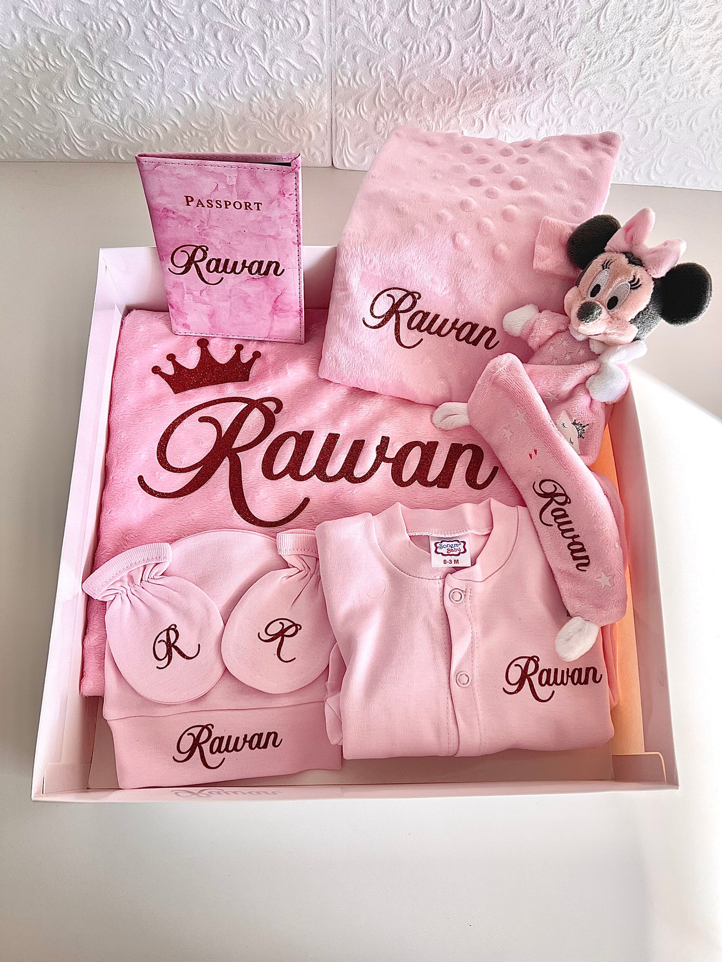 Compose ta box naissance rose