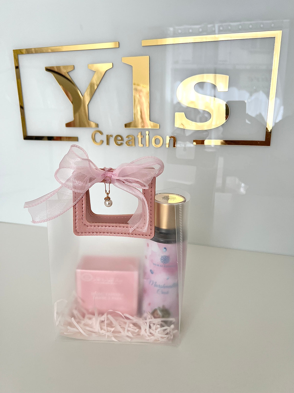 COFFRET NUAGES ROSES