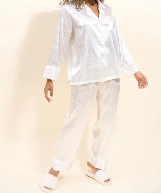 2 PIECES CHEMISE ET PANTALON MOTIFS COEURS BLANC 55