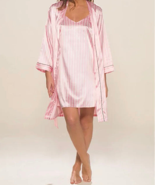 2 PIECES PEIGNOIR ET NUISETTE VICTORIA 25